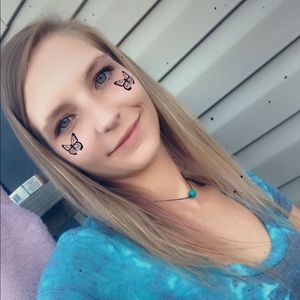 Meet your Posher, Molly